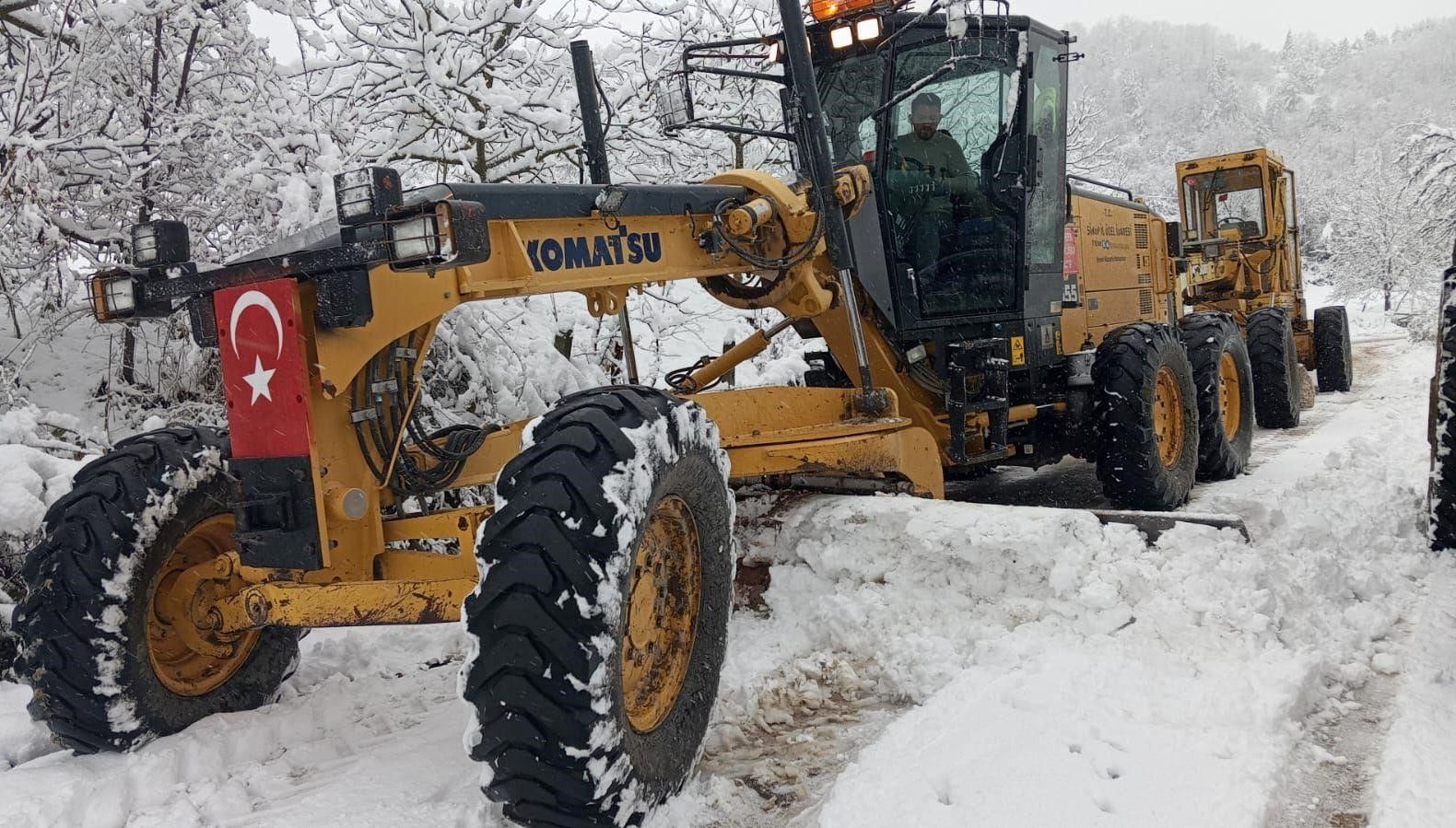 Sinop’ta 81 köy yolu kar yağışı nedeniyle ulaşıma kapandı